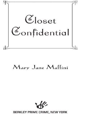 [A Charlotte Adams Mystery 04] • Closet Confidential